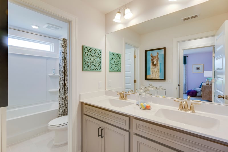 05ec9fbc-84be-432a-ae7d-587ebf3b5f5f