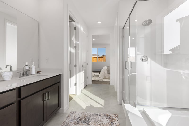 2537adee-06b0-4cff-9406-96d7b8bd0730