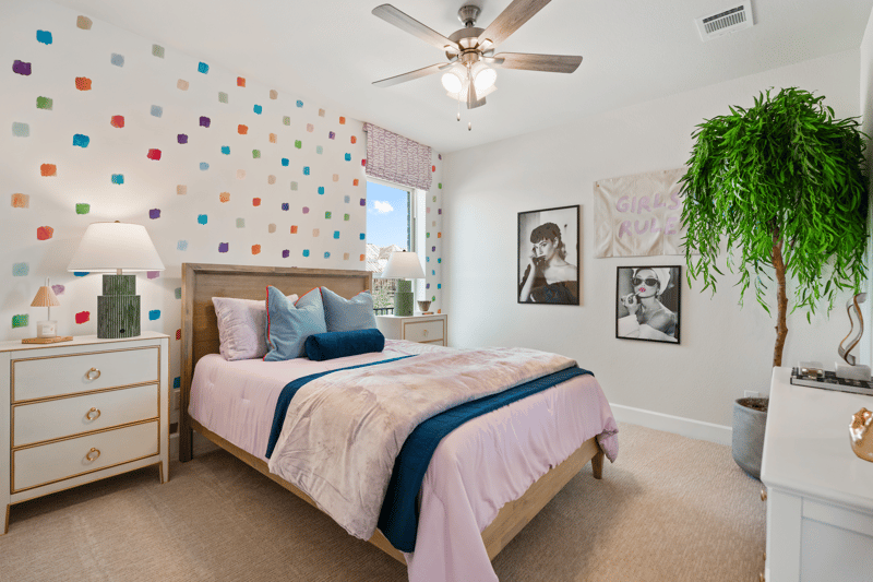 3c2c0dc7-c8e4-40a8-9a78-d805f269d577