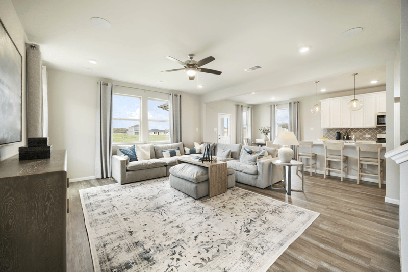 4d2817ef-2743-431b-8214-81500bea4ec8