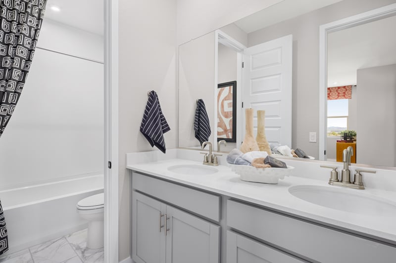 585189fc-038c-4489-b4d3-c8690d4f9753