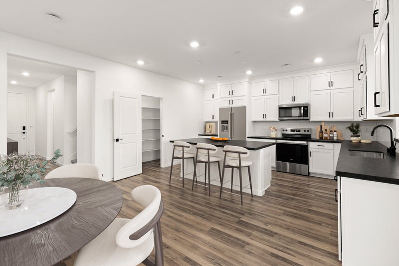 5c87042e-e6e1-479c-b399-8065dfd51c3c