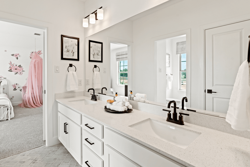 659c3cbc-d3a3-4040-b9b4-70472e579880