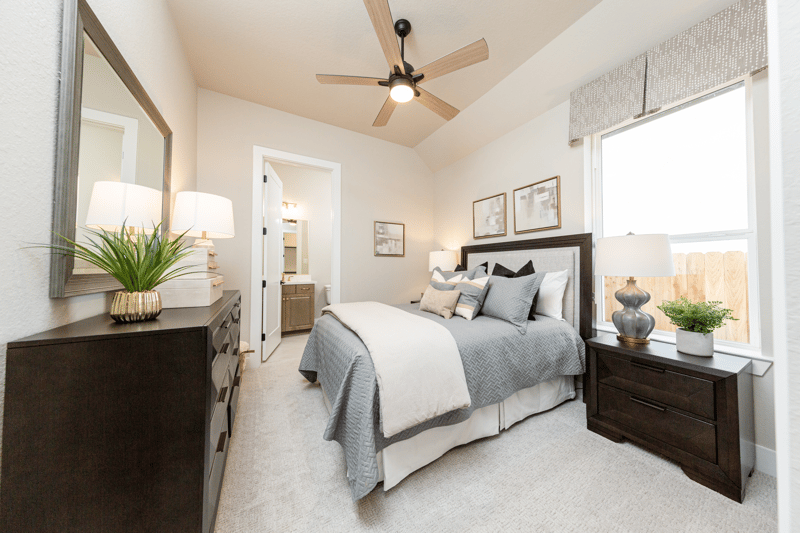 7e5021d8-7317-432c-84d3-404bd06c999f