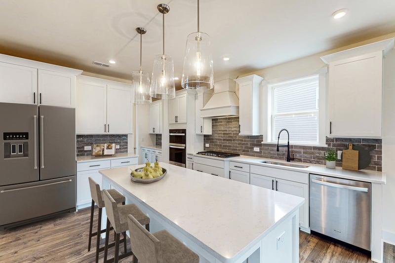 b1153bf8-efeb-4be7-8552-fbeff17a870f