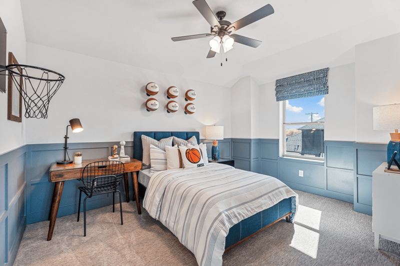 b4348c5f-a096-4167-8573-32d1a9e4e8db