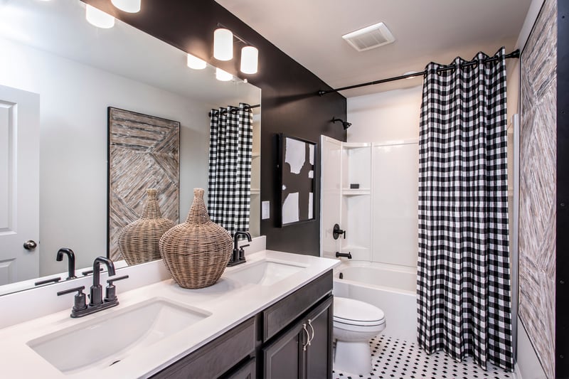 b72eff24-5828-456b-84ce-4bcd54905847