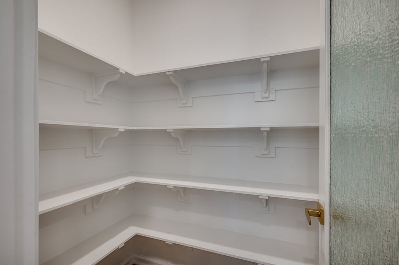 c8f75afa-5616-4c00-b56a-8856f6f30570