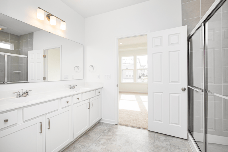 cccf2cd9-d3e9-4514-8fda-2d2418ec112e