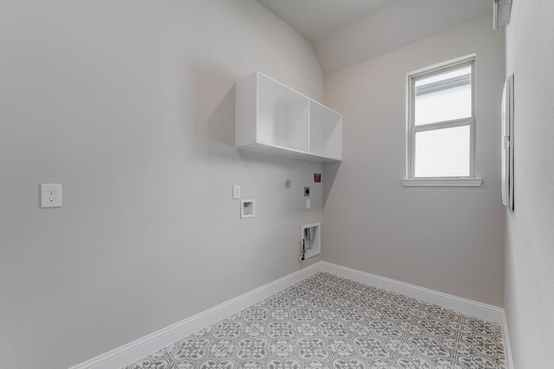 e219879f-8c57-4617-bde8-750438b8e3e3