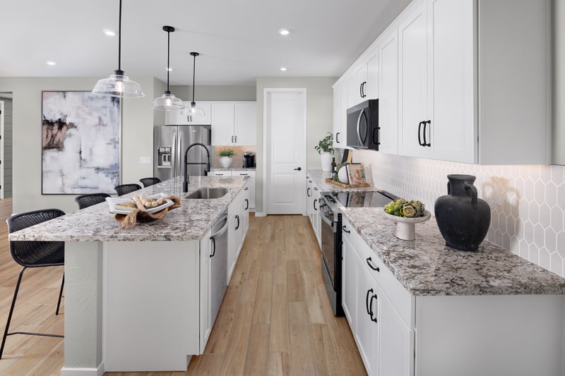 e6d1f79b-5c12-45af-9b4e-3ee83383bc30