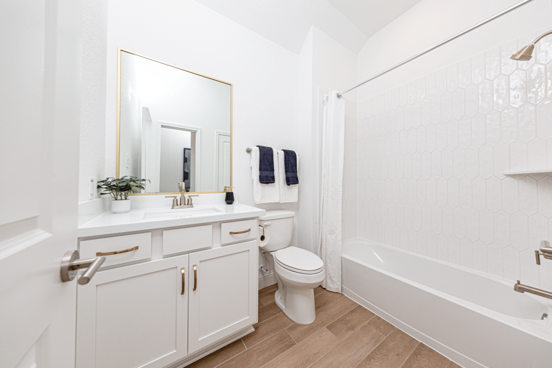 eb4a4f8e-1e1b-4e4f-aa39-633b2c467bc2