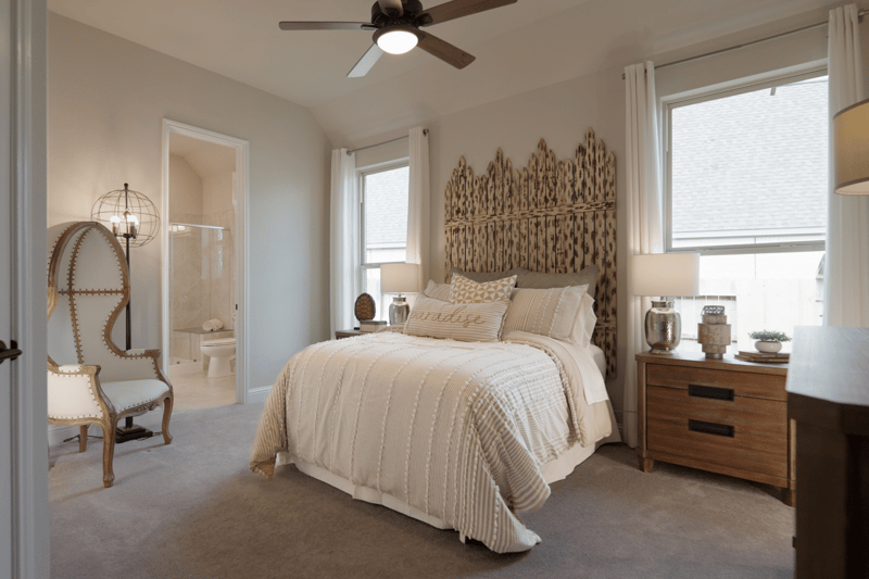 eec3db73-2e80-4d0b-bacf-af0adacfd082