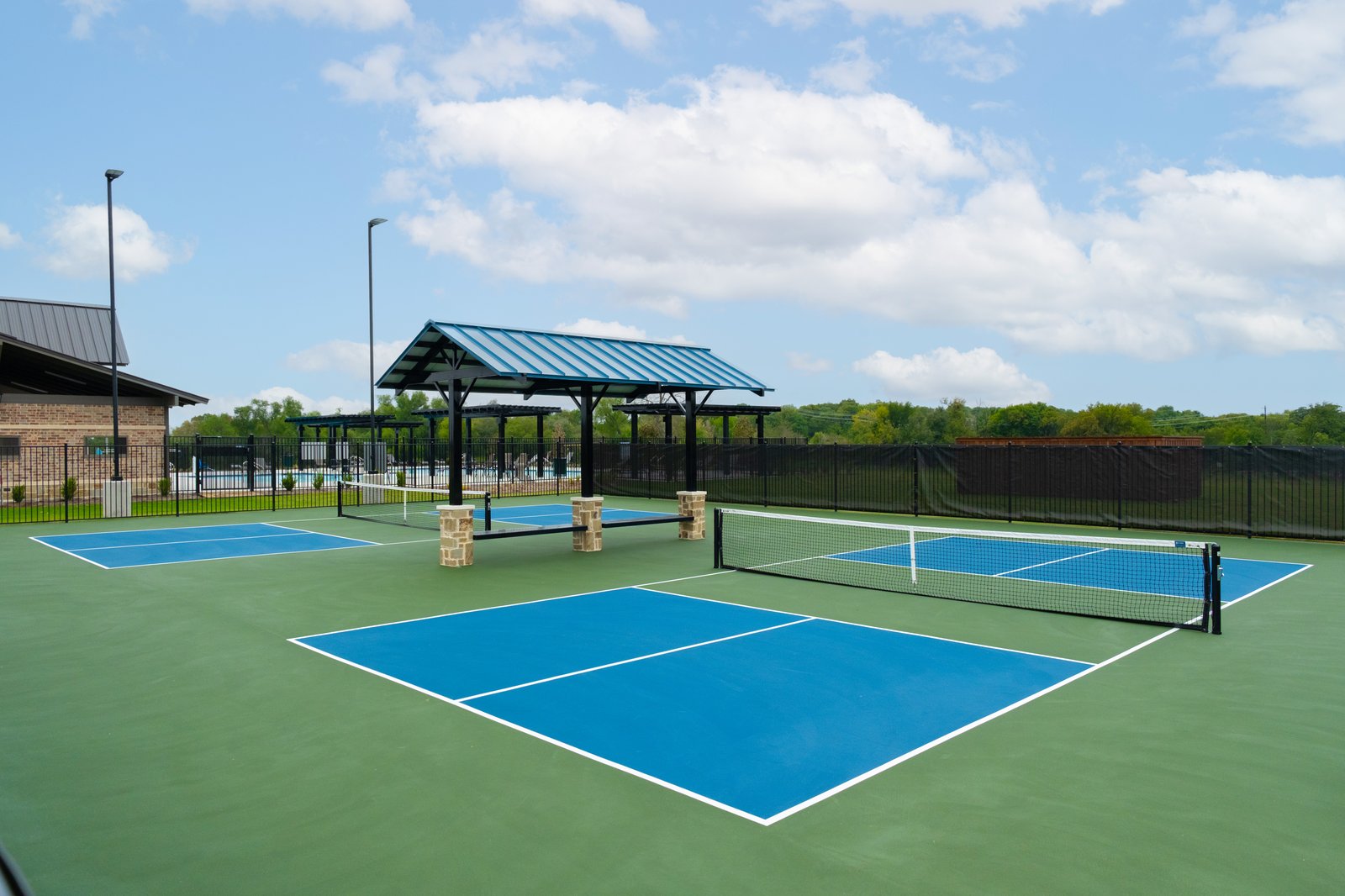 pickelball courts