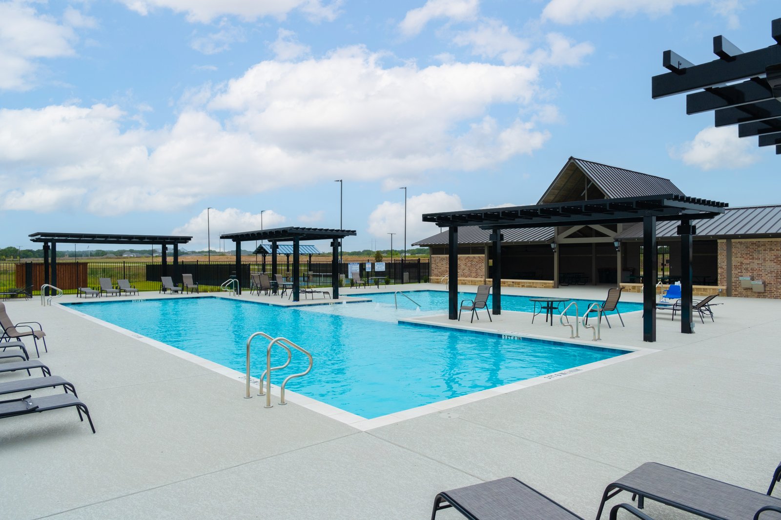 amenity center pool