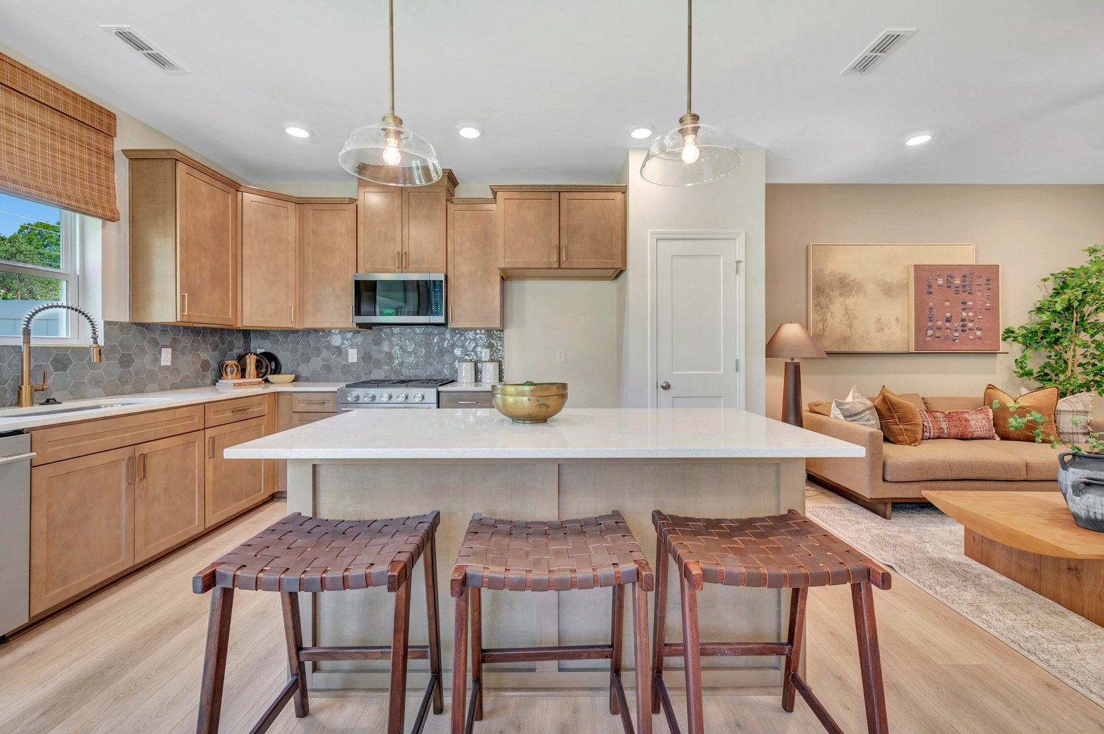 kitchen with pendant lighting
