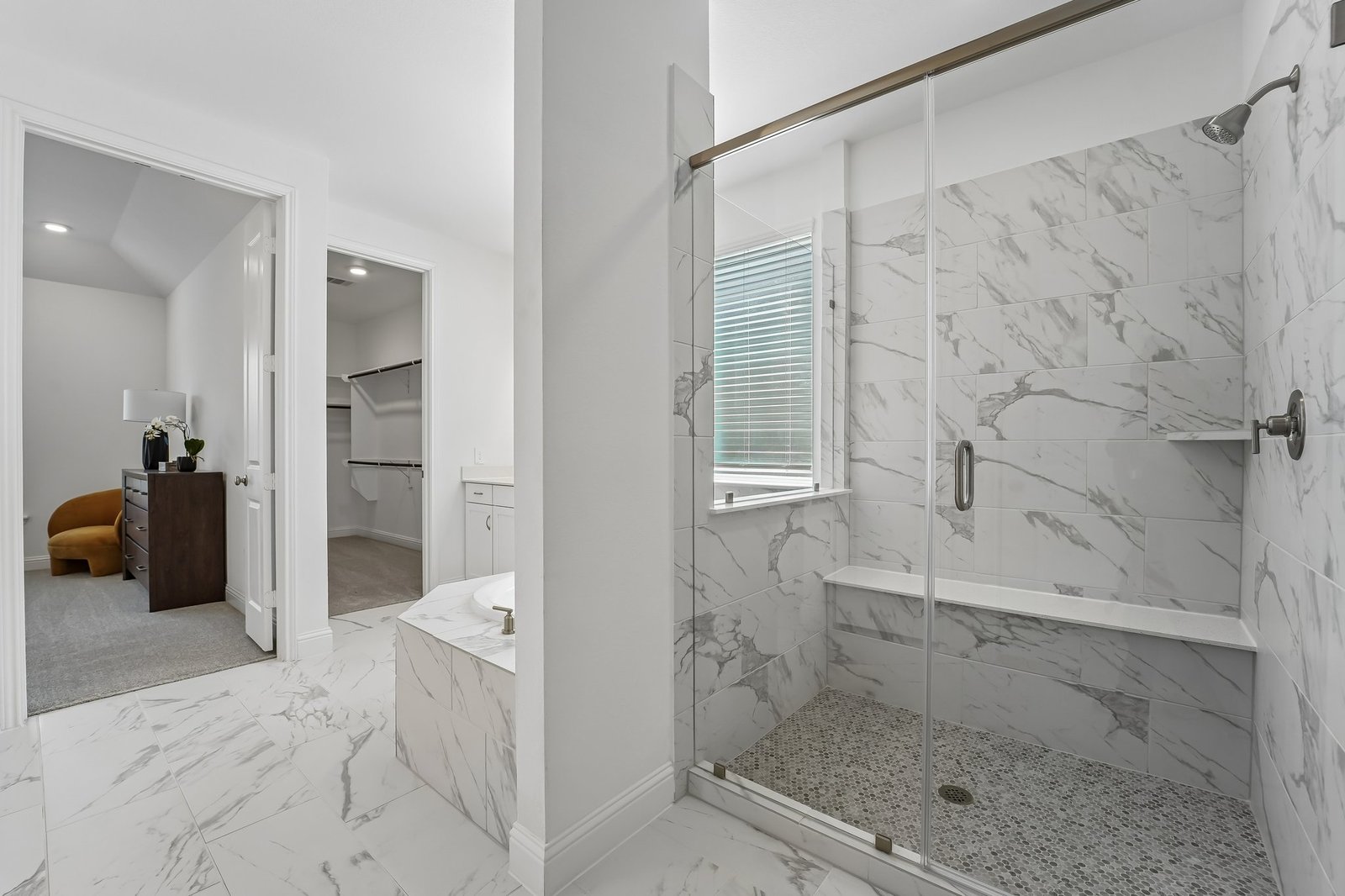 30-web-or-mls-July Moon Ln-S1508-030.jpg