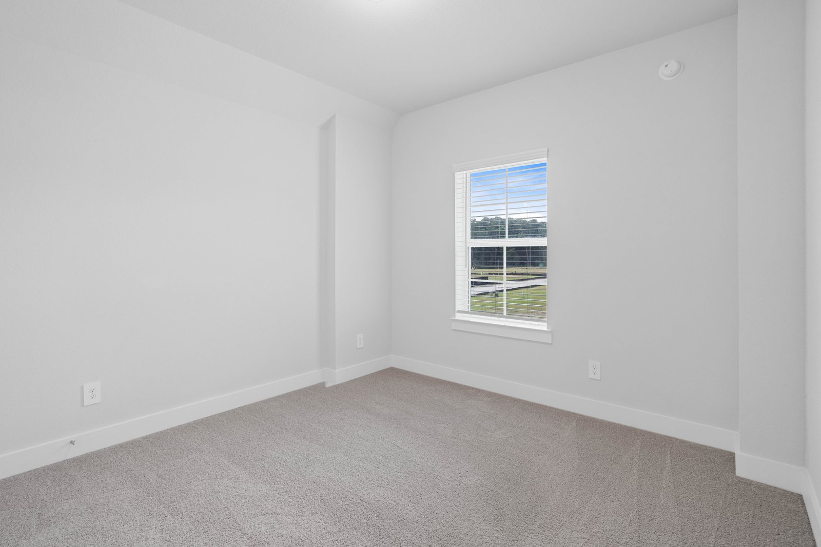 Meridian Secondary Bedroom.jpg