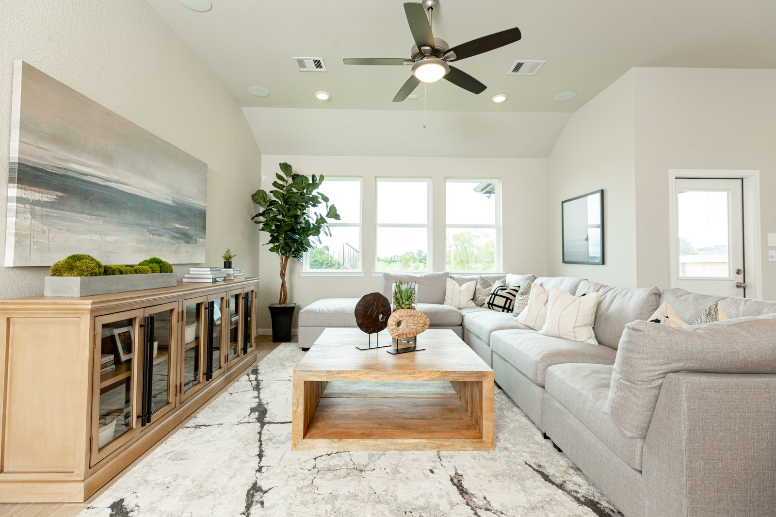 Cascade Great Room.jpg