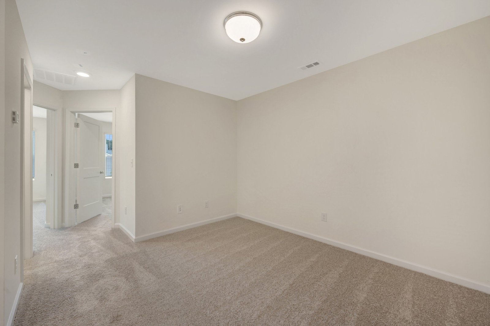 loft with access to the bedrooms