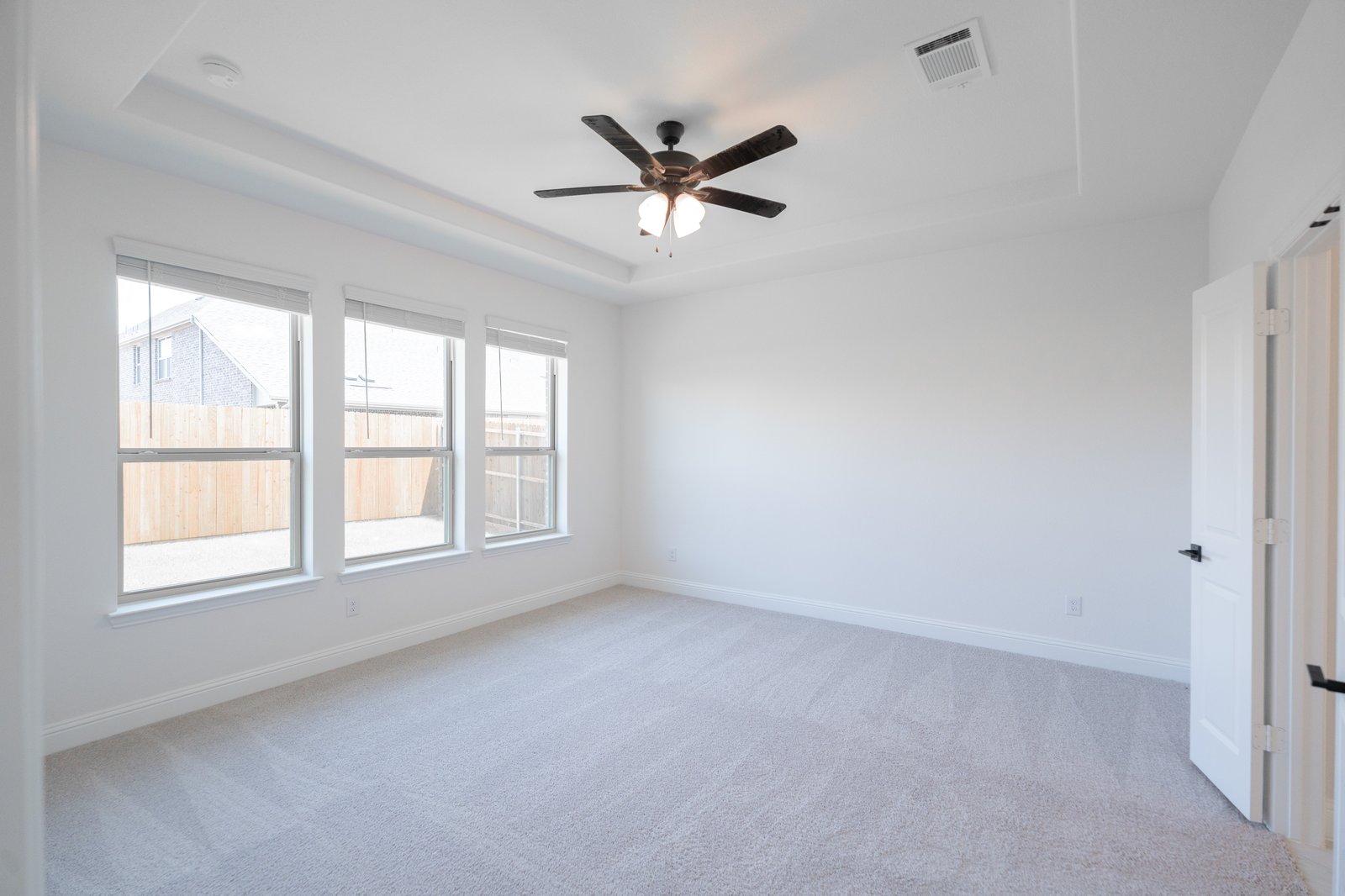 Primary Bedroom.jpg