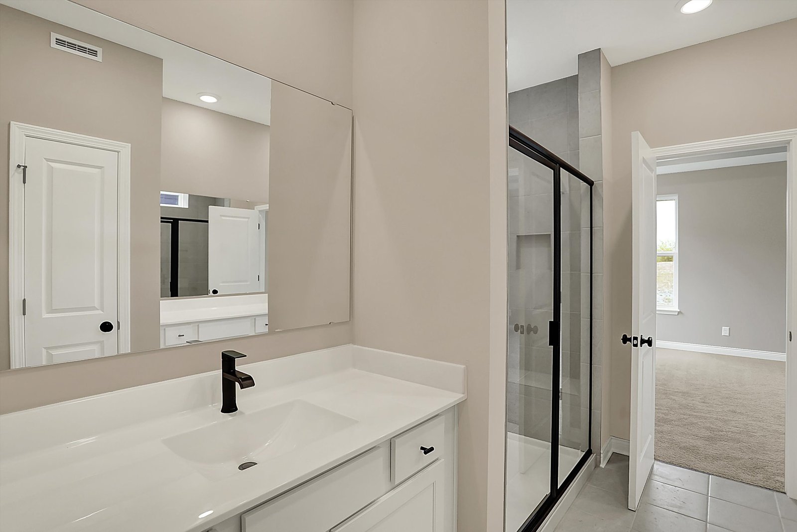 Wabash PR bath 3.jpg