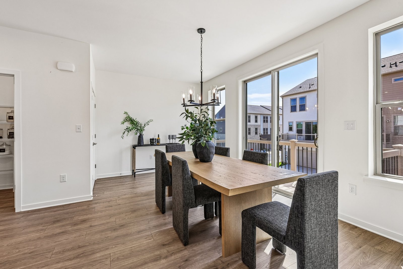 dining area with access to the deck