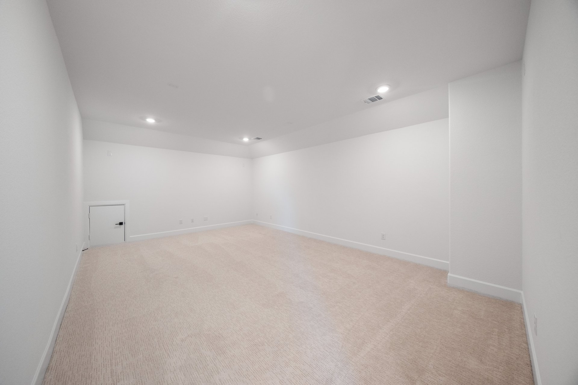 media room with carpet and recessed lights