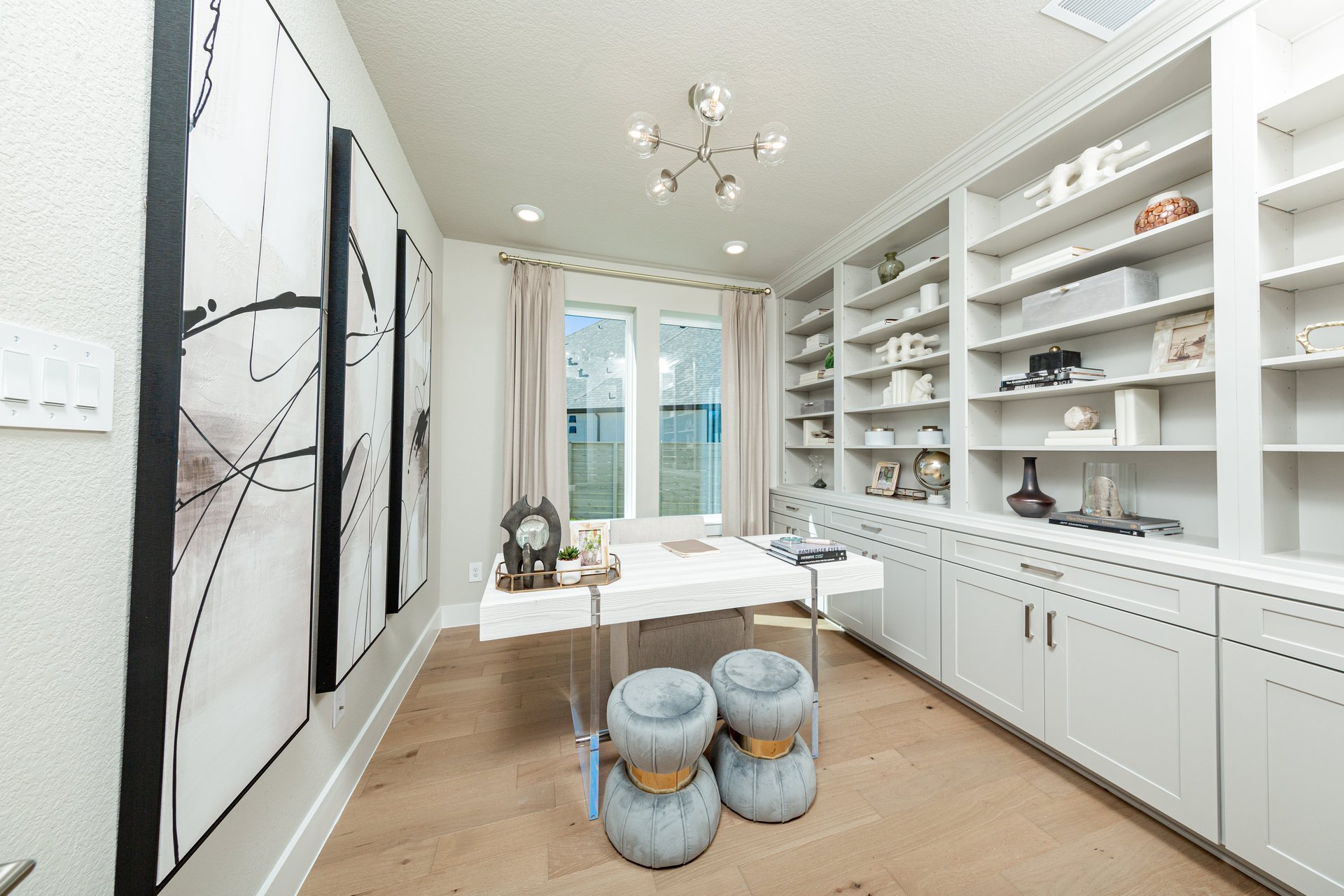 Northcliffe Study.jpg