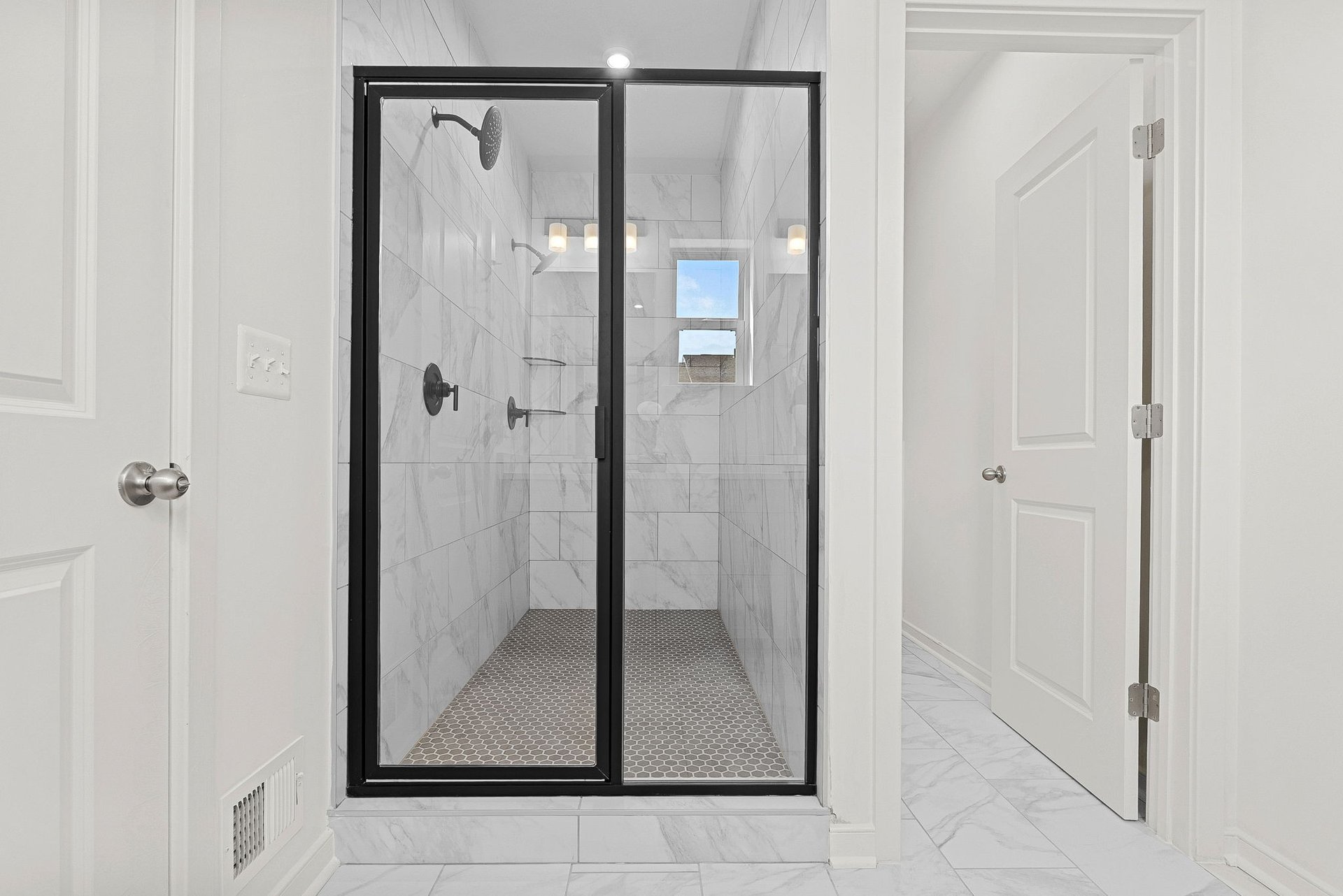 primary bath with oversized shower