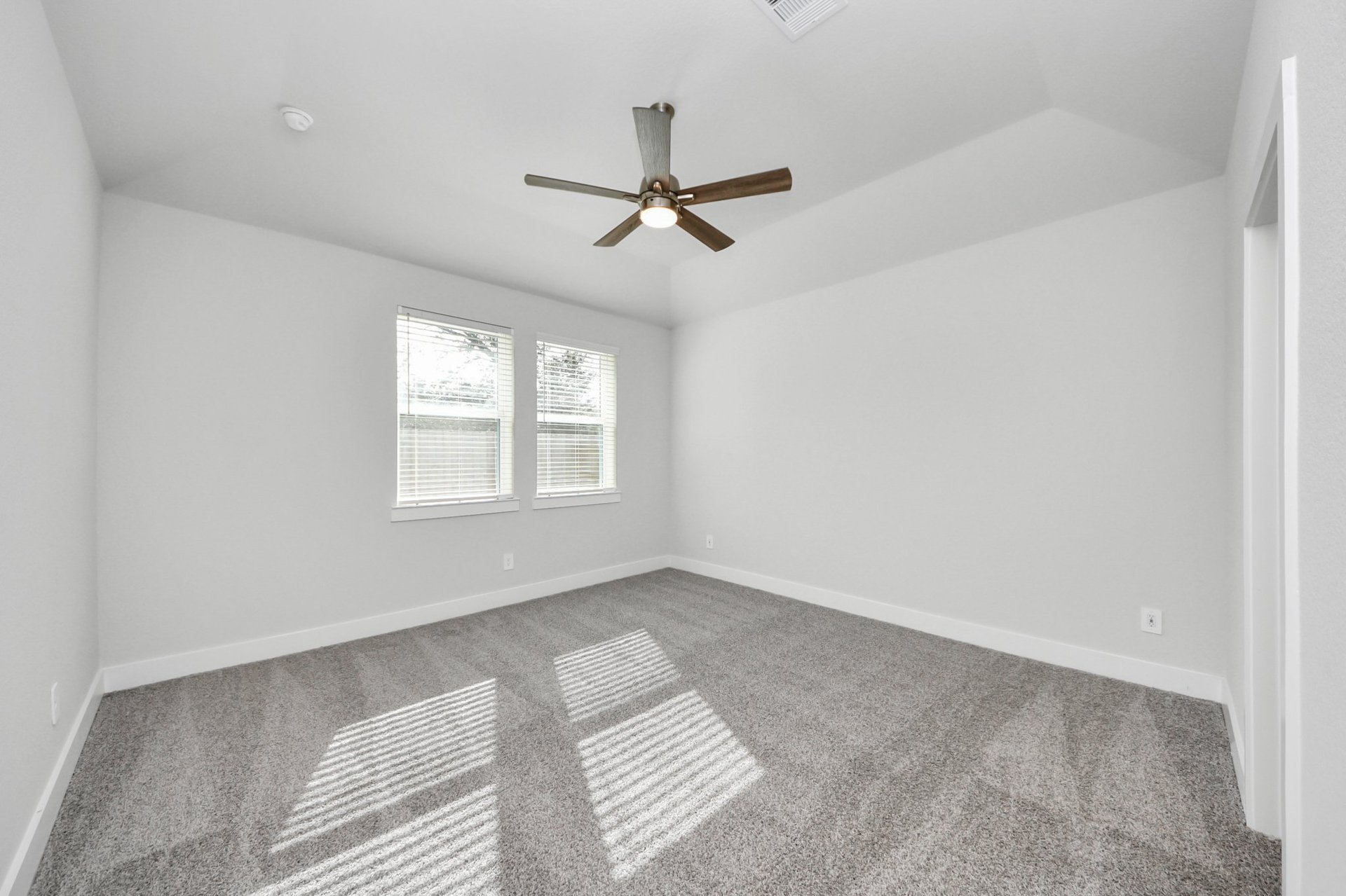 Cascade Primary Bedroom.jpg