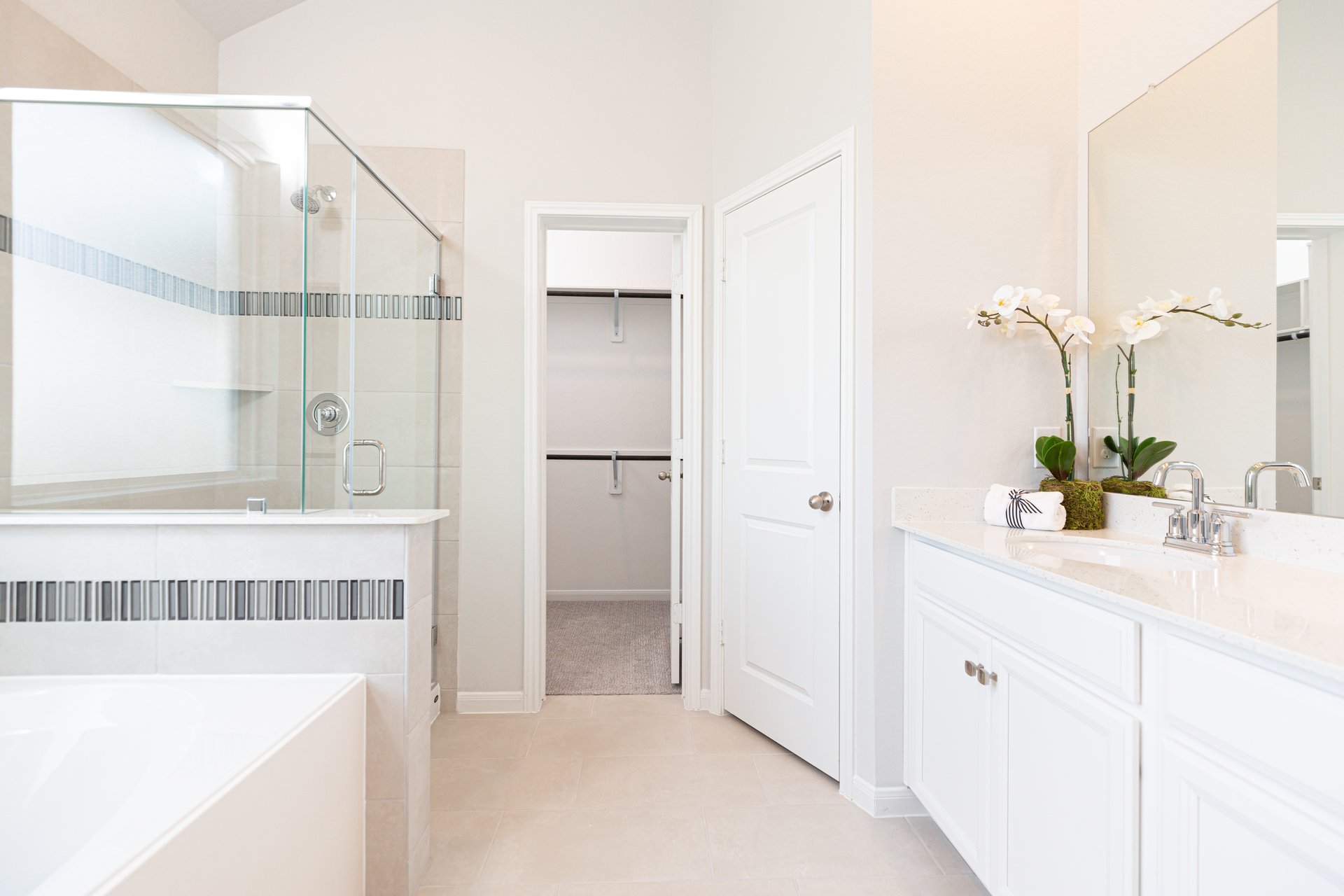 bathroom with walk-in shower