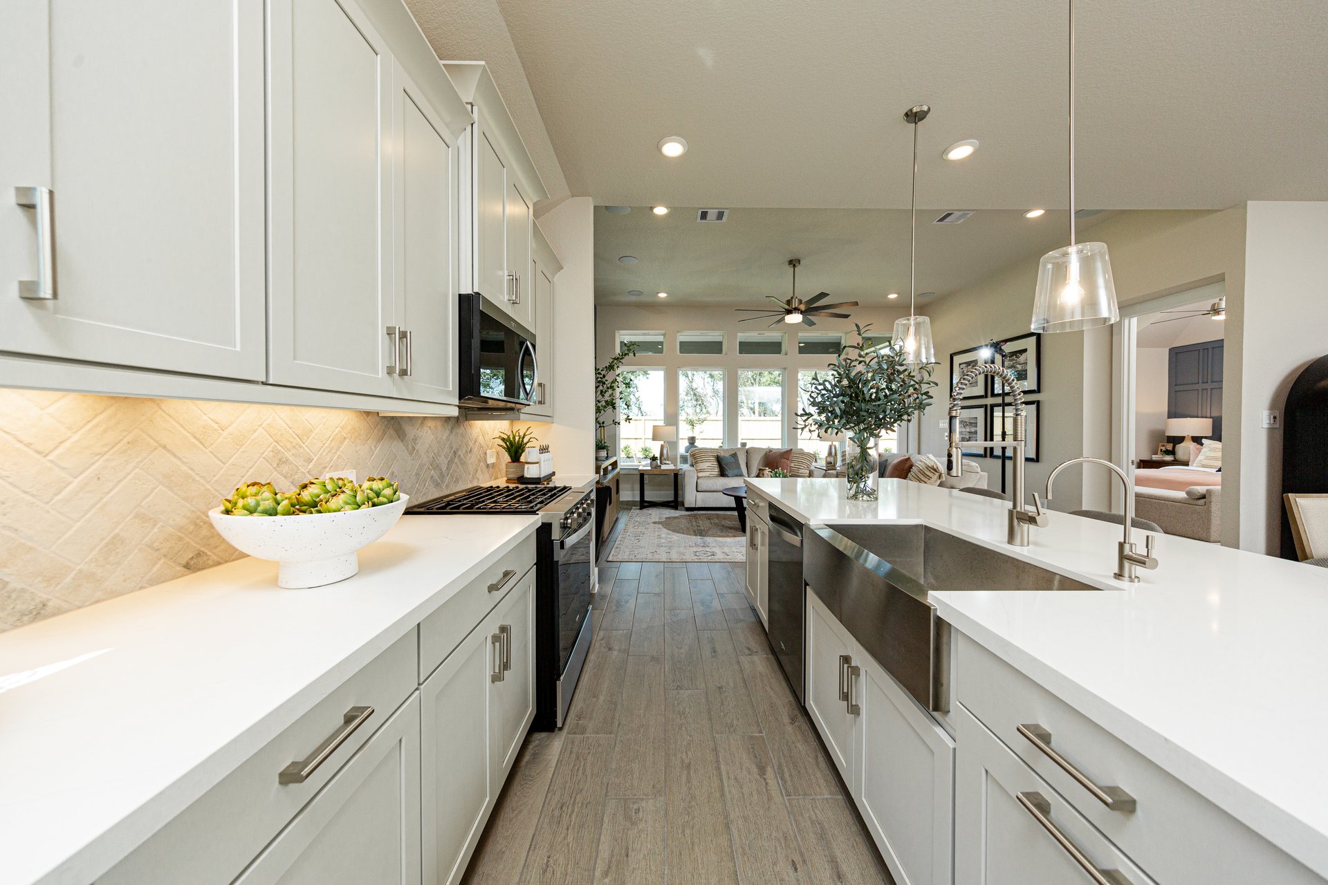 Serendipity-kitchen 3.jpg