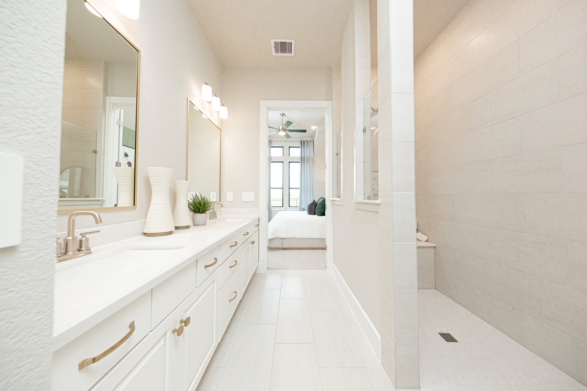 Serendipity Primary Bathroom.jpg