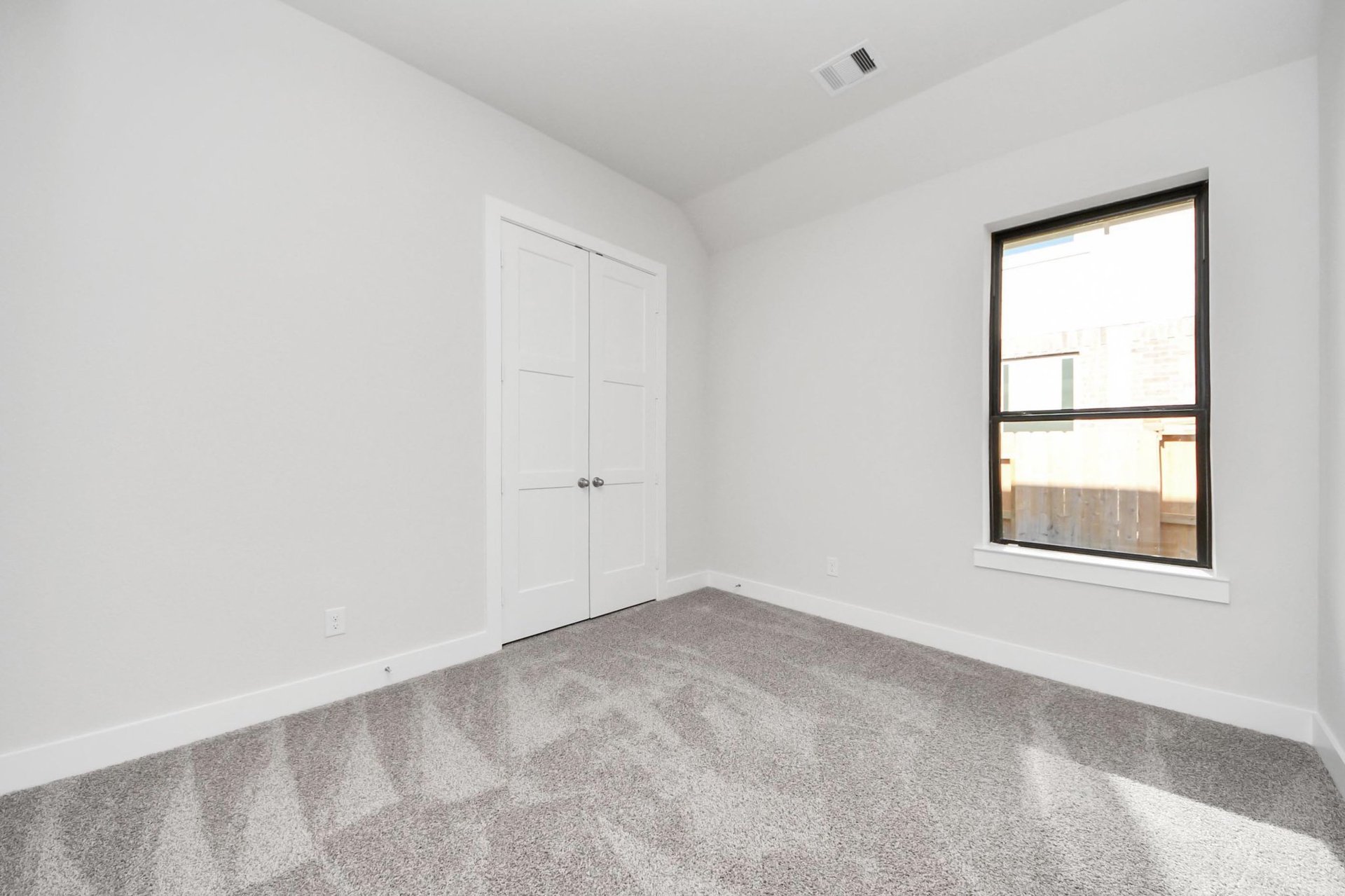 Marshfield Secondary Bedroom.jpg