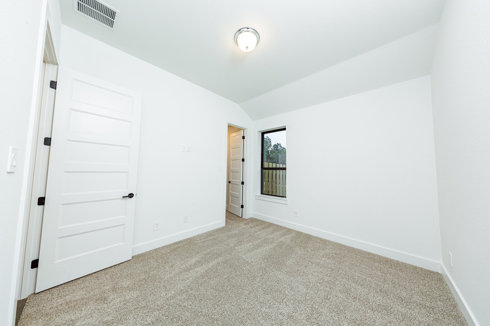 Biltmore Secondary Bedroom.jpg