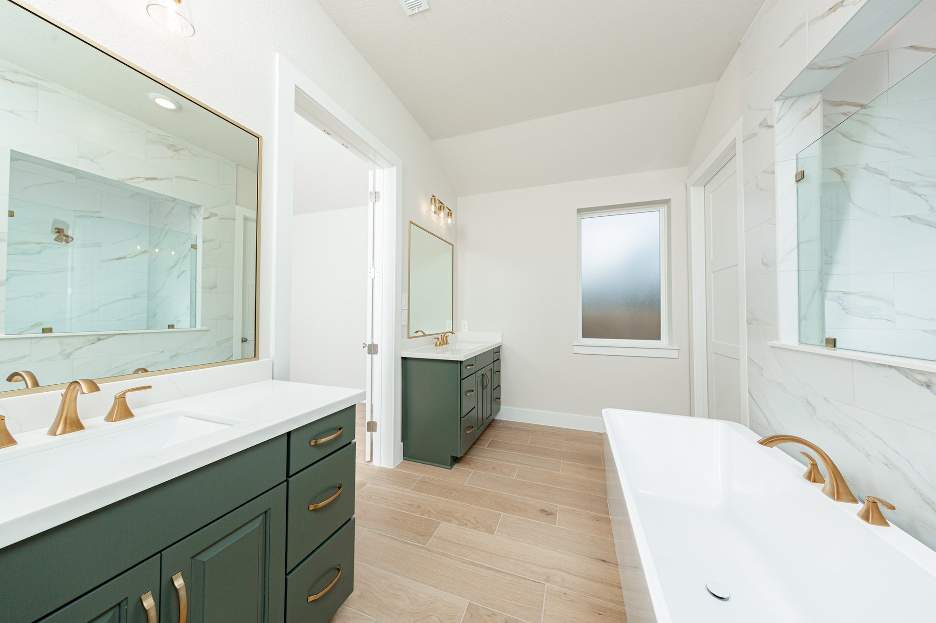 Vanderbilt Primary Bathroom 2.jpg