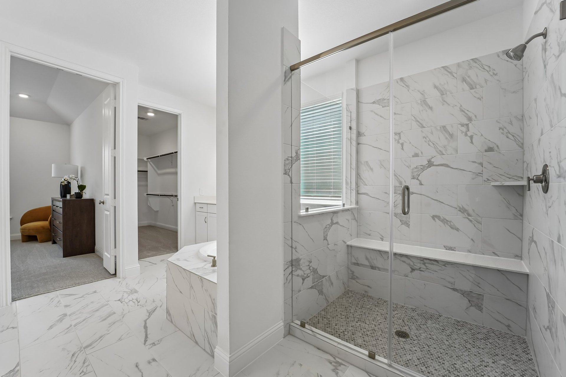 30-web-or-mls-July Moon Ln-S1508-030.jpg