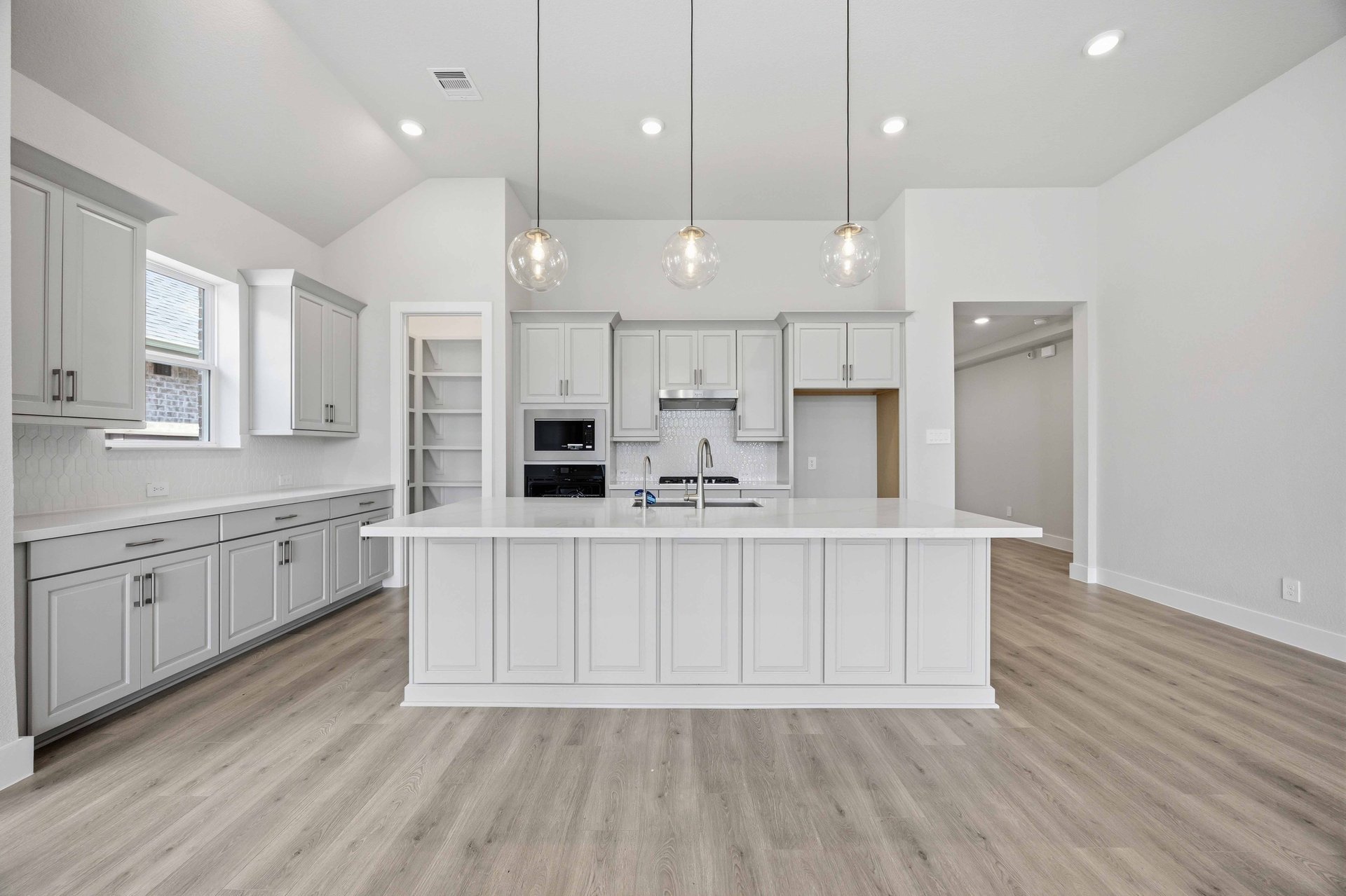 Sedona Kitchen 3.jpg