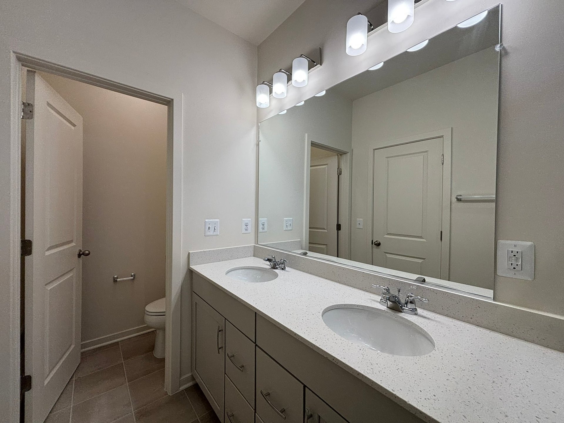 primary bathroom with two sinks
