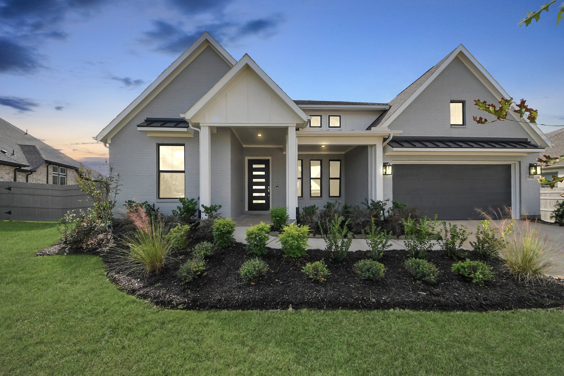 1-story with gray painted brick
