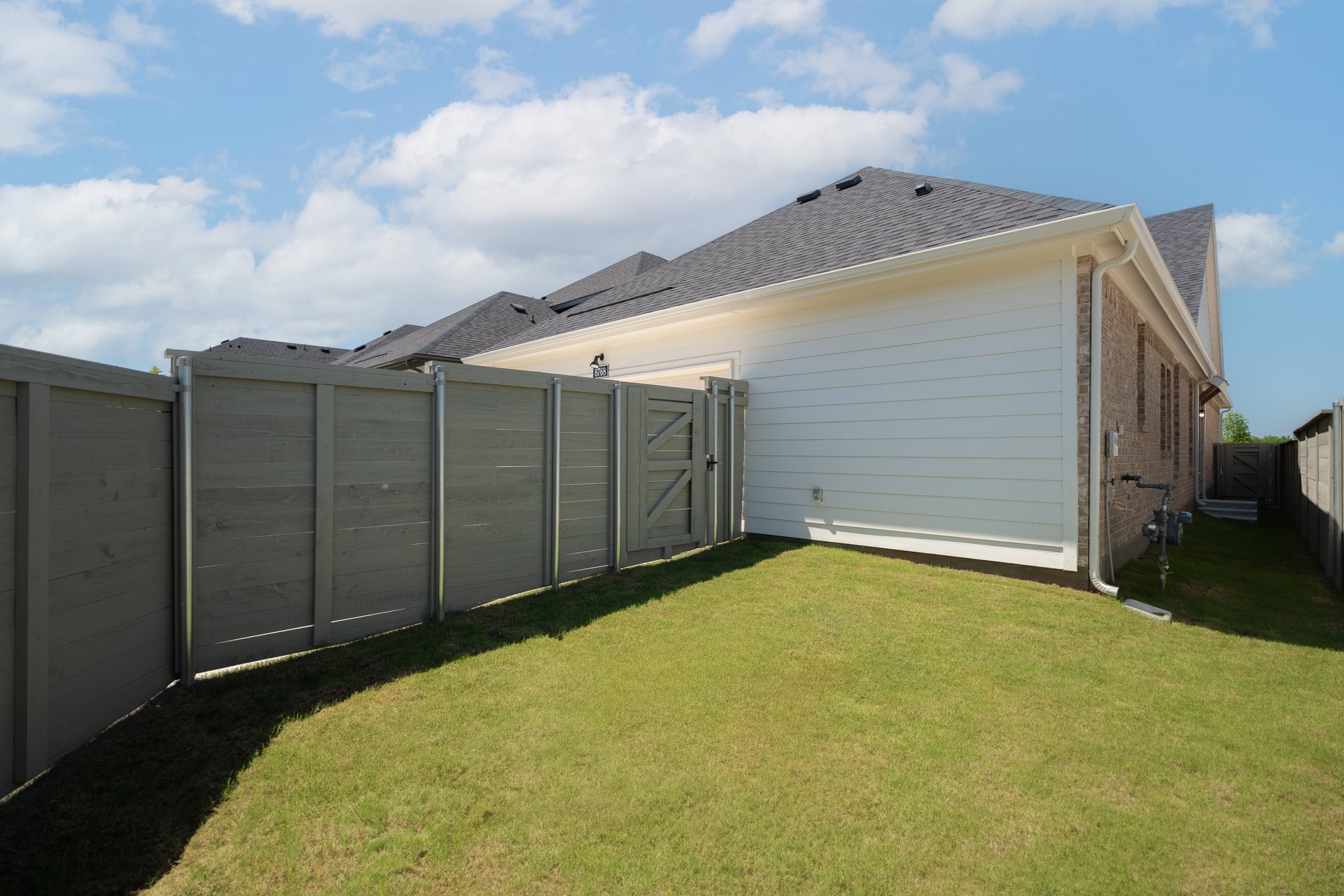 backyard with grass 