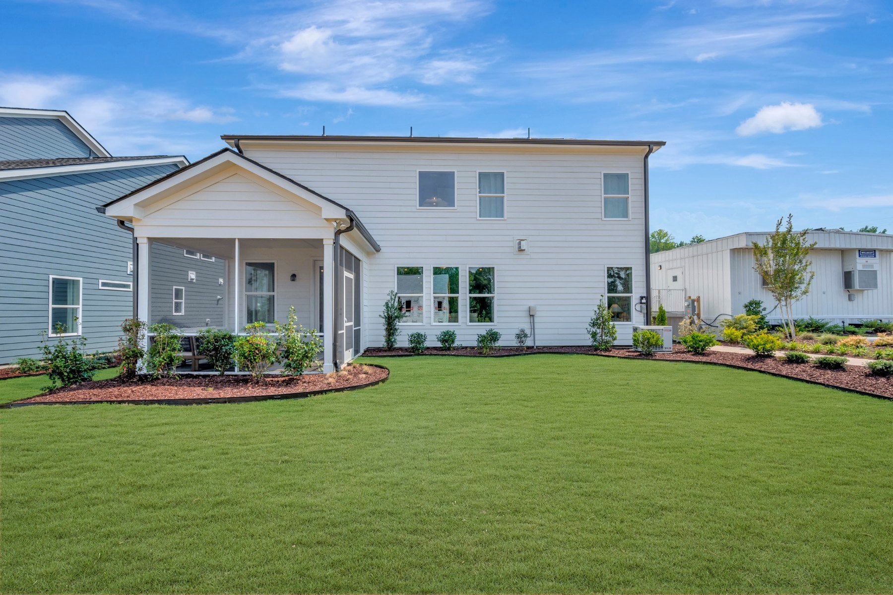 screened-porch on rear of home