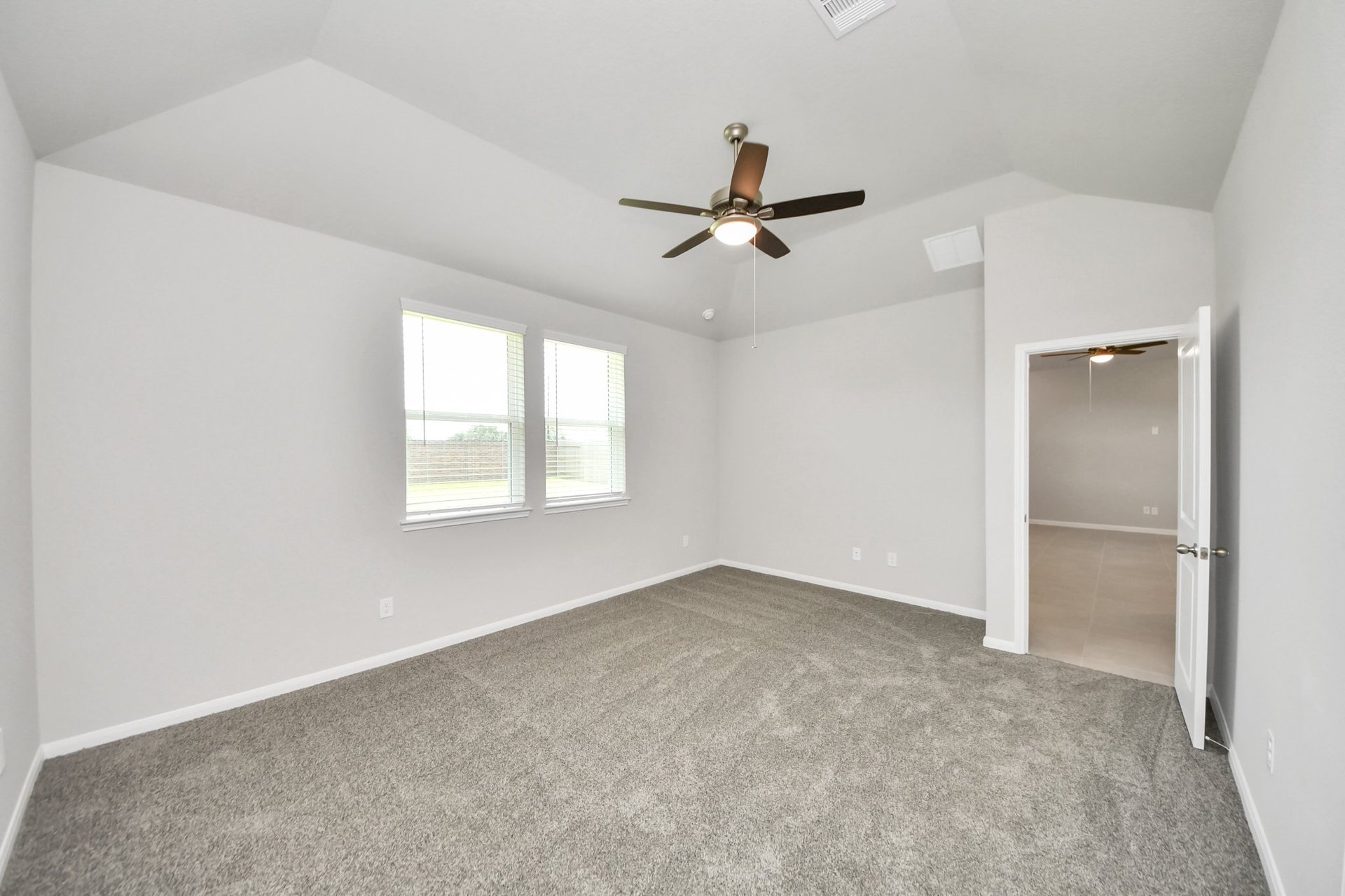 Berkshire Primary Bedroom.jpg