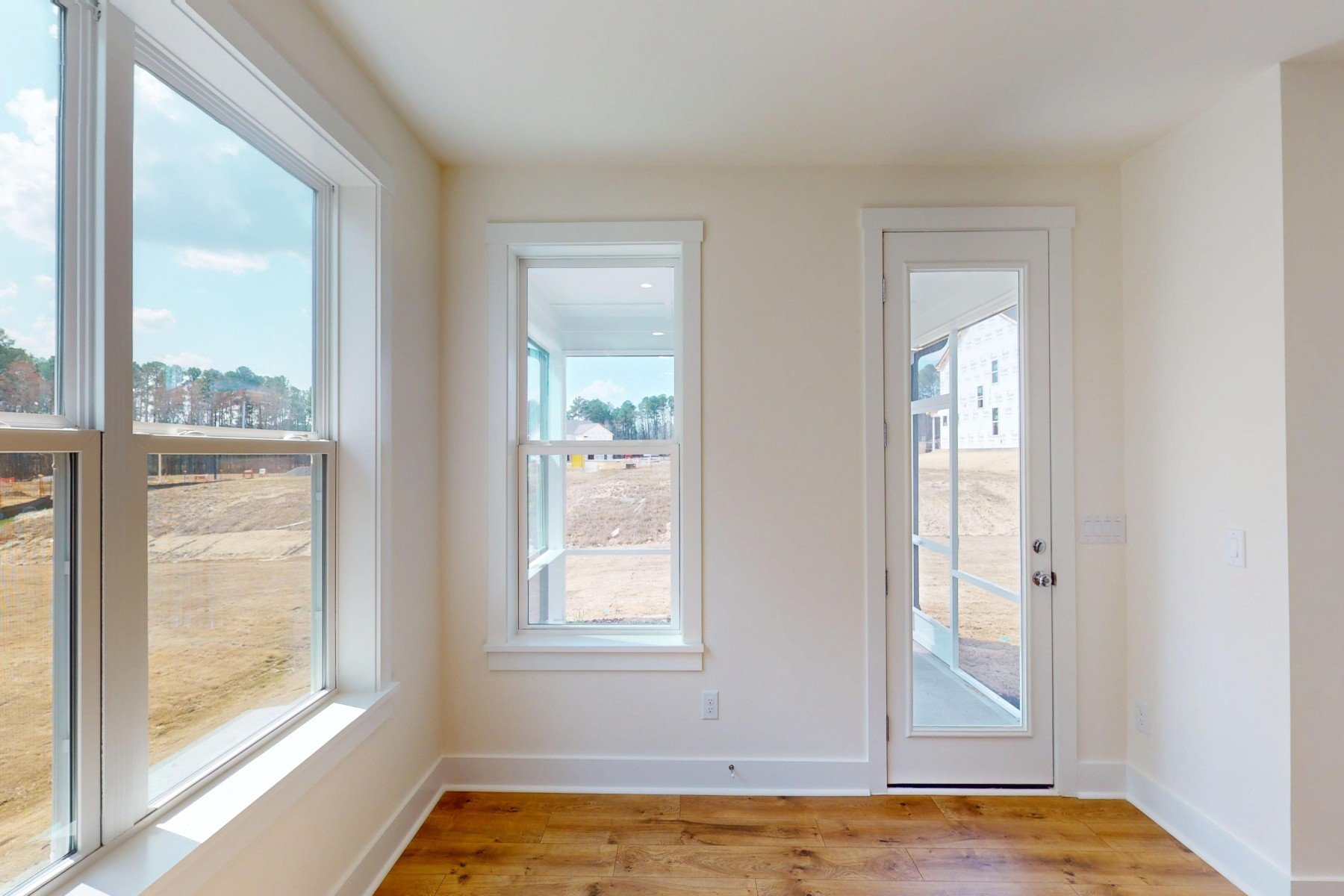screened porch with access to the breakfast area