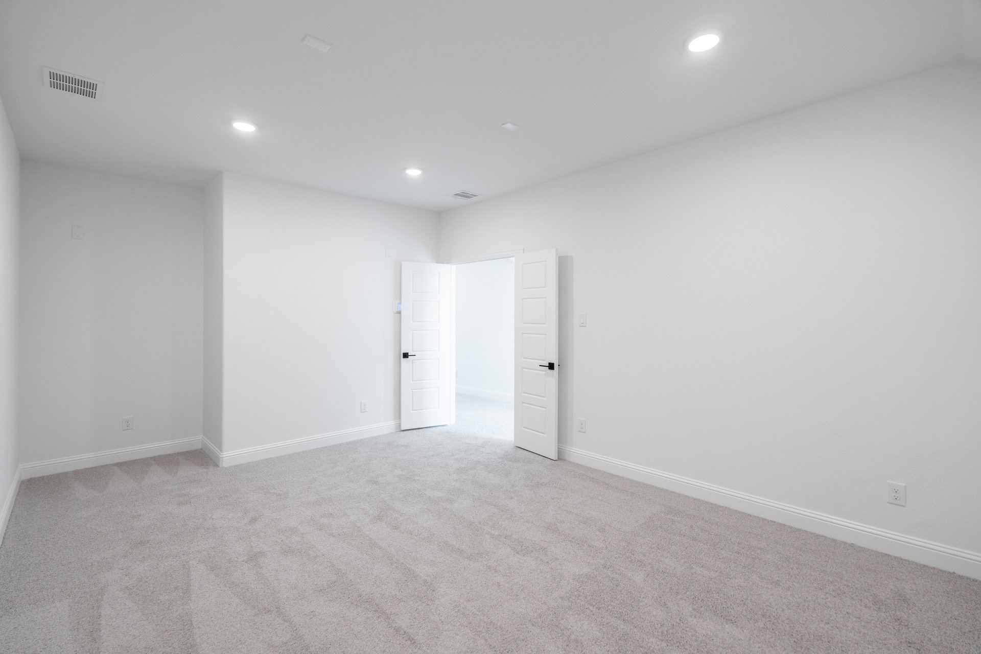media room with carpet and recessed lights