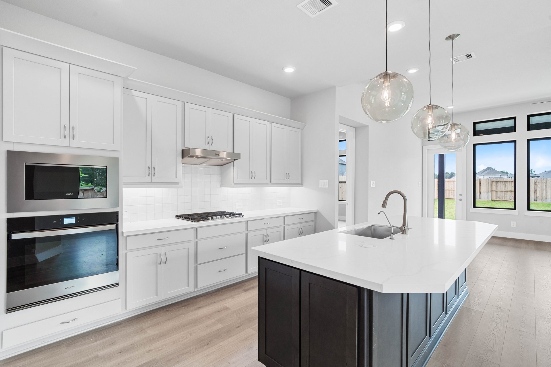 kitchen 3.jpg