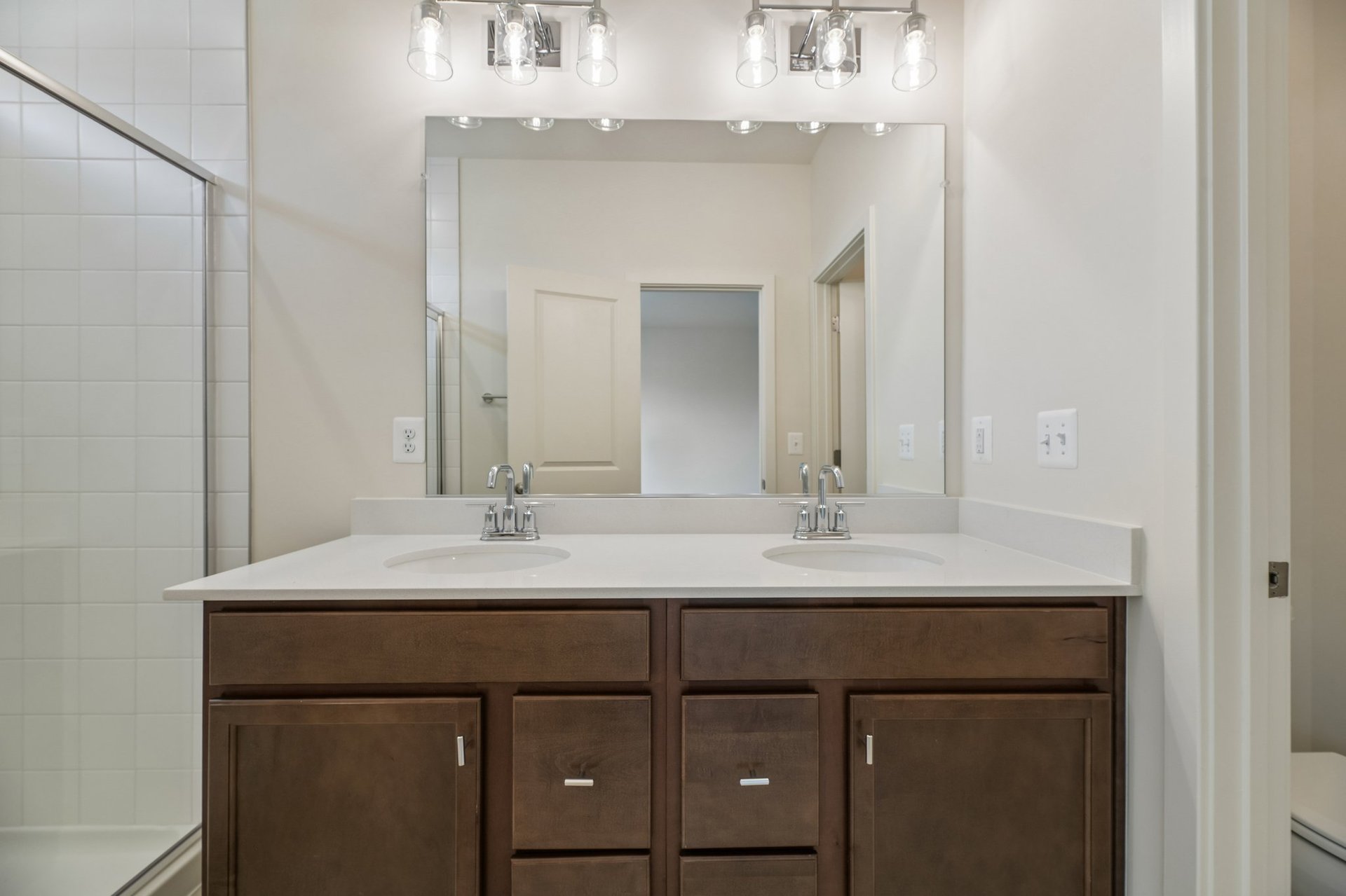 primary bathroom with two sinks
