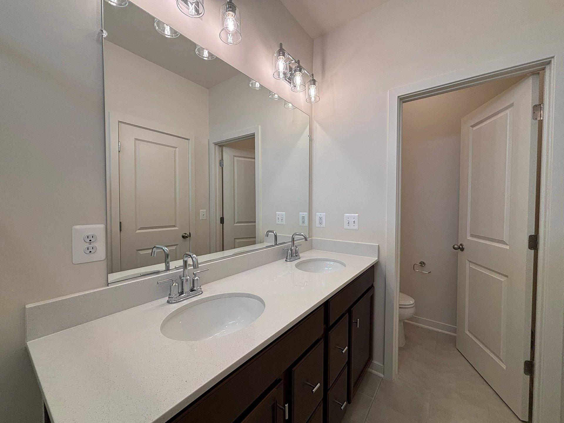 primary bathroom with two sinks