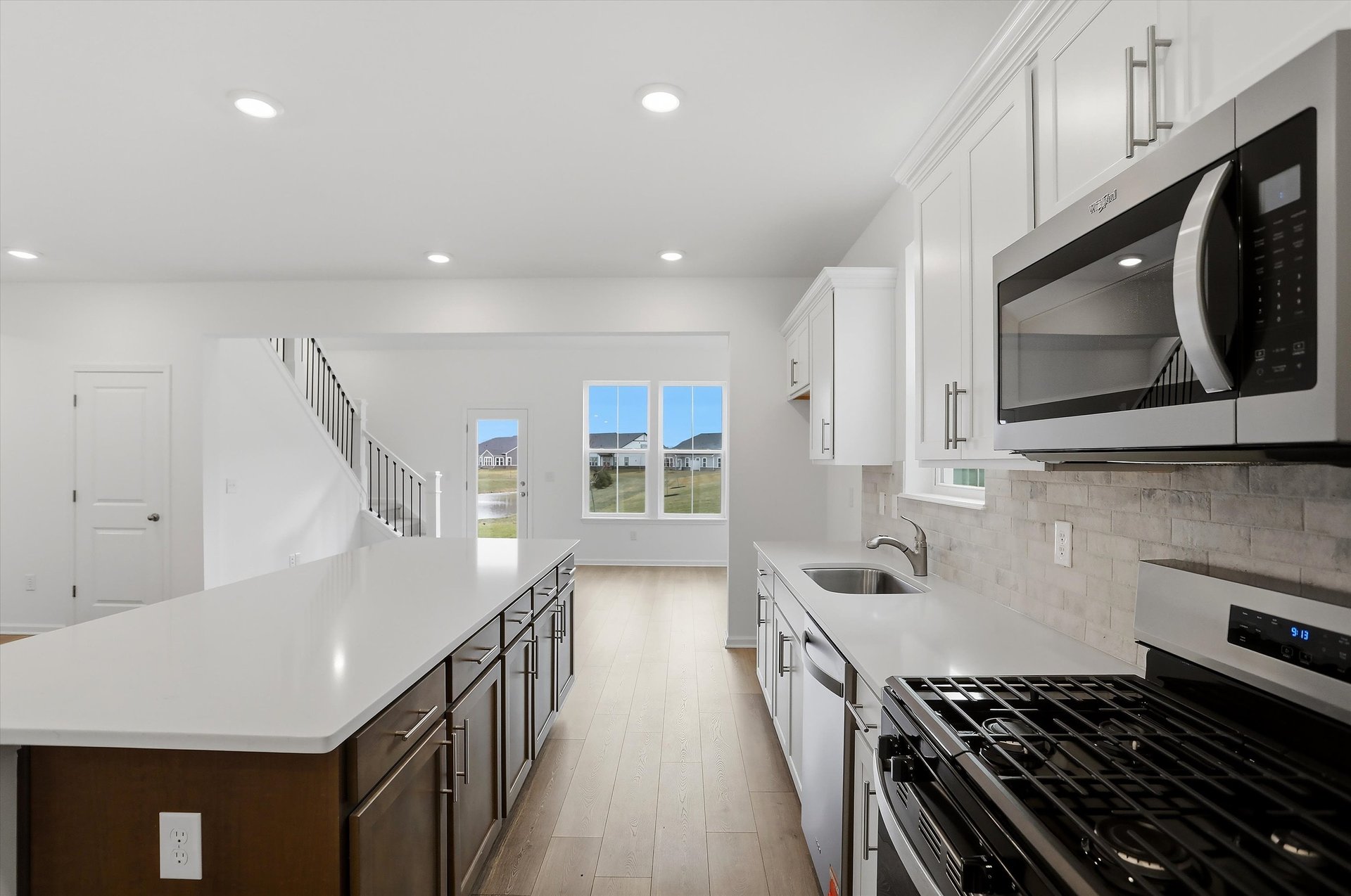 kitchen 3.jpg